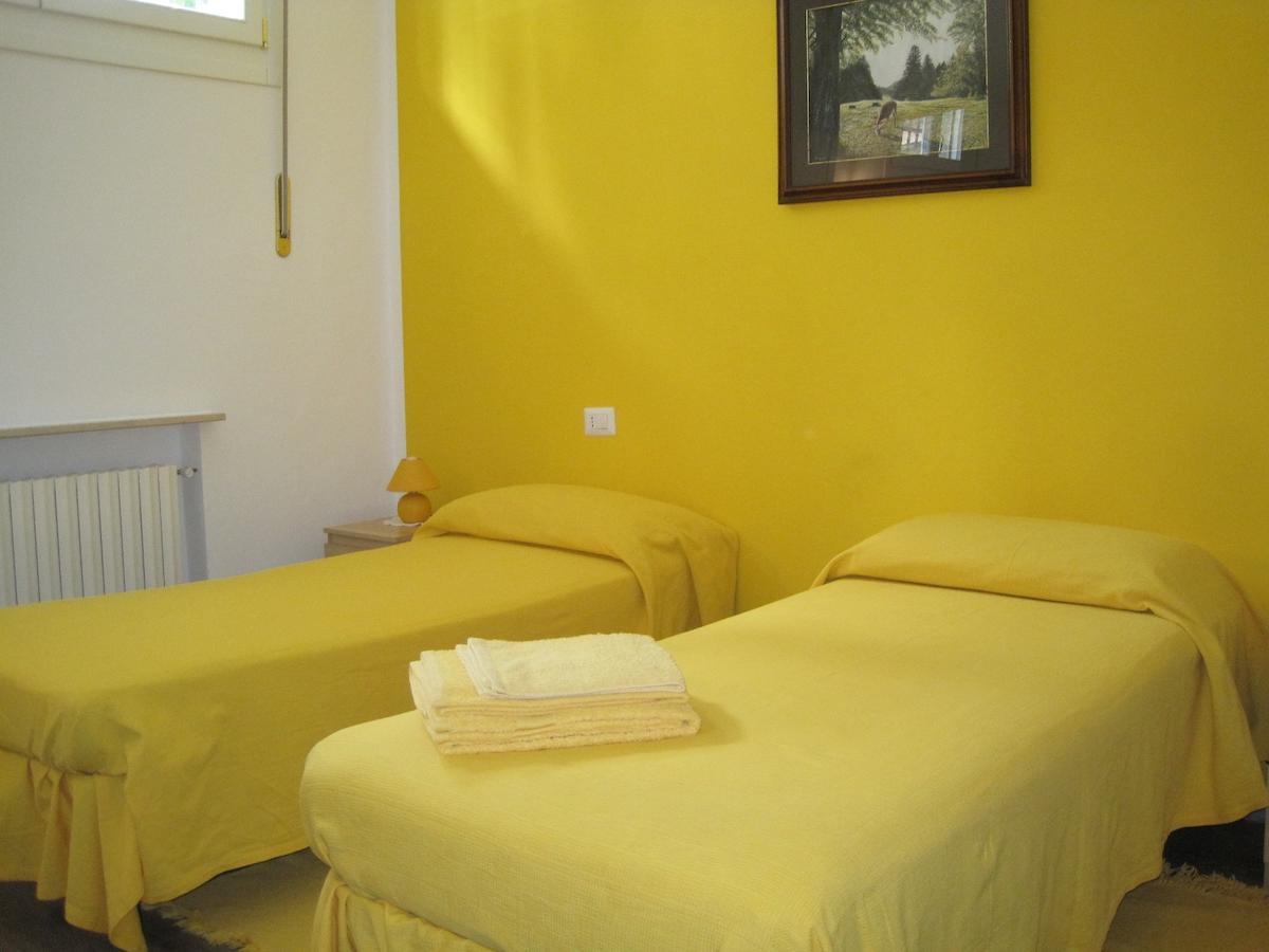 Bed And Breakfast Lo Scrigno Polinago Quarto foto